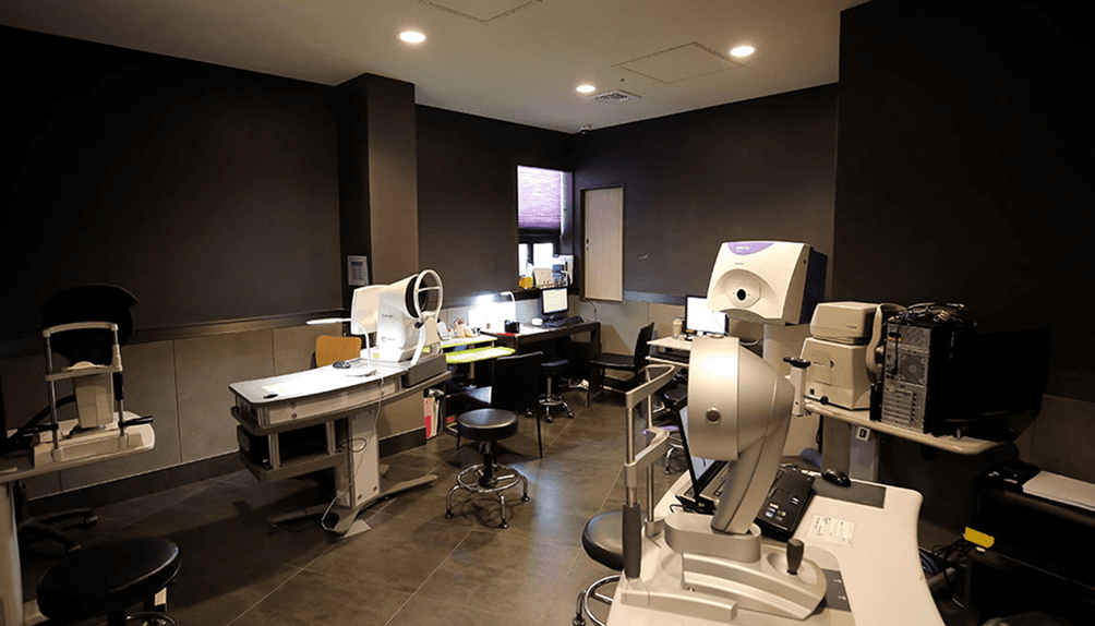 6F Vision correction examination room