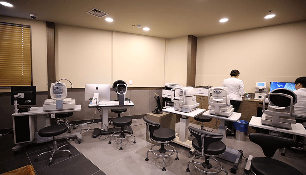 7F Surgery prep & waiting room